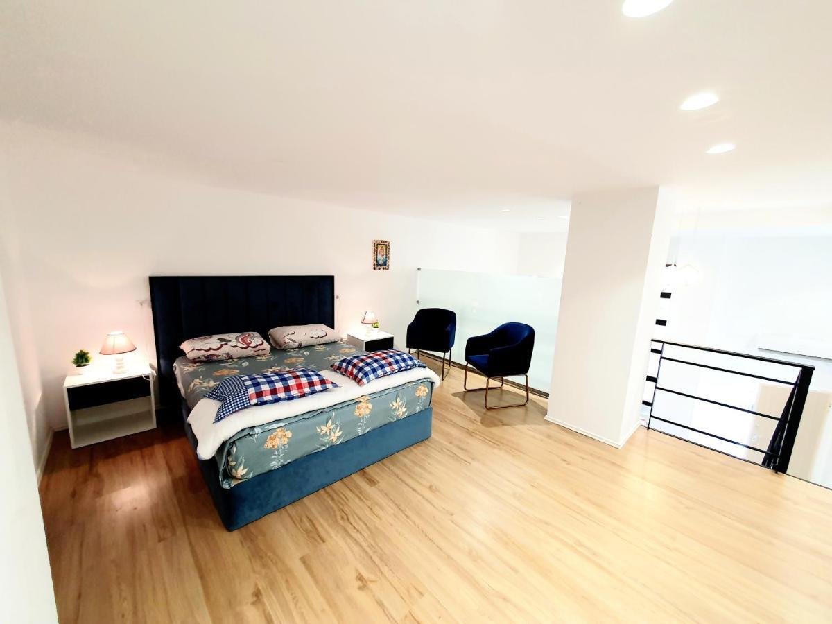 Apartament Me Qera Dublex Lungomare Avlonya Dış mekan fotoğraf