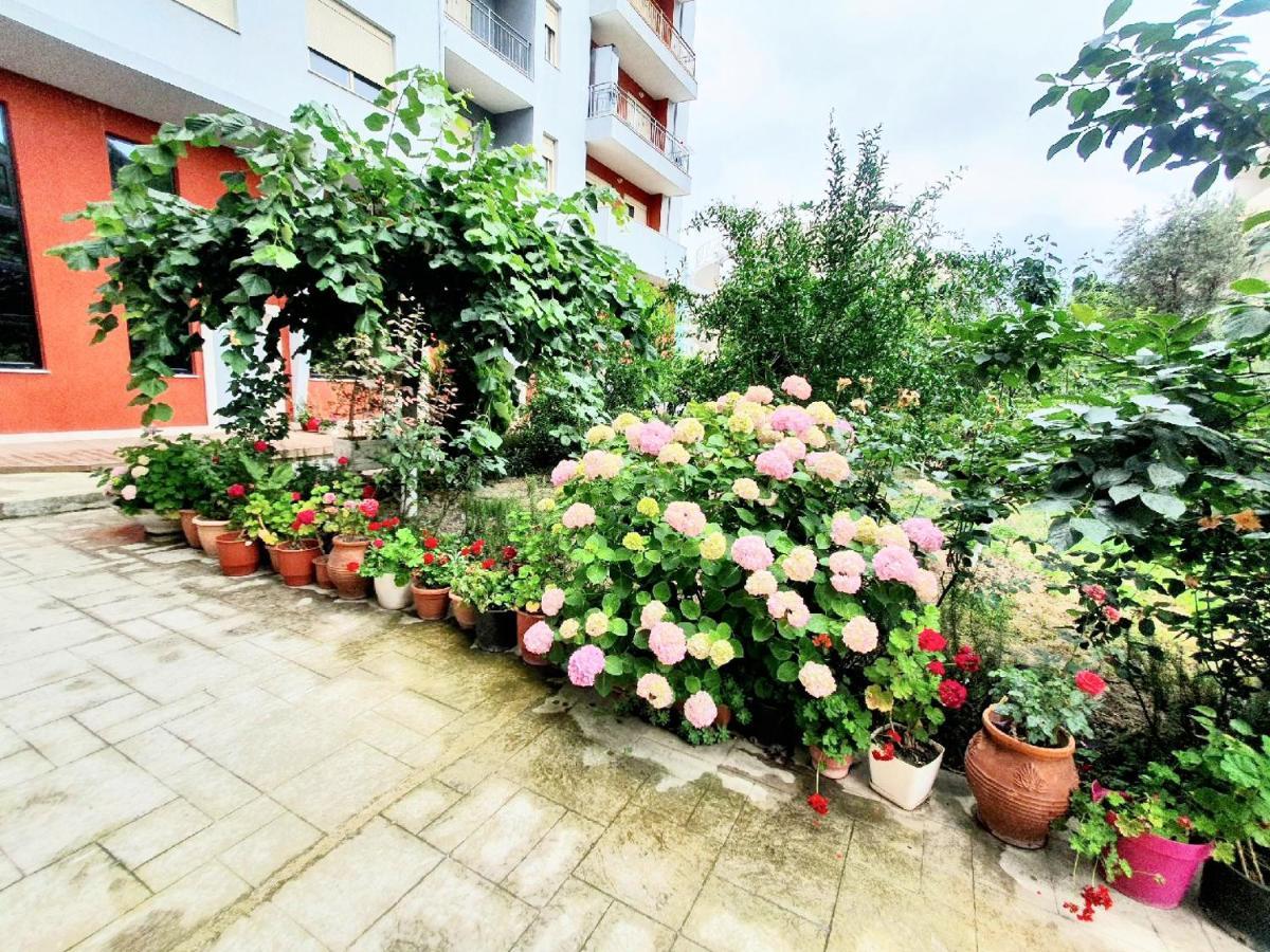 Apartament Me Qera Dublex Lungomare Avlonya Dış mekan fotoğraf